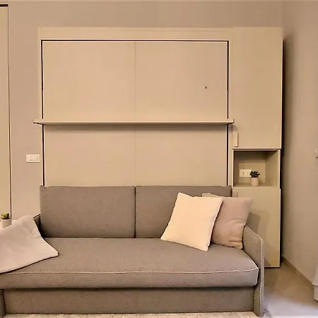 شقة Petronilla House 008055-lt-1202